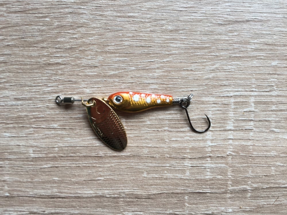渓流ではスピナーも有効