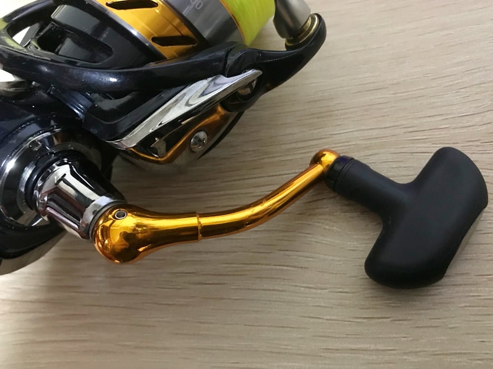 レブロスのハンドルは交換可能？